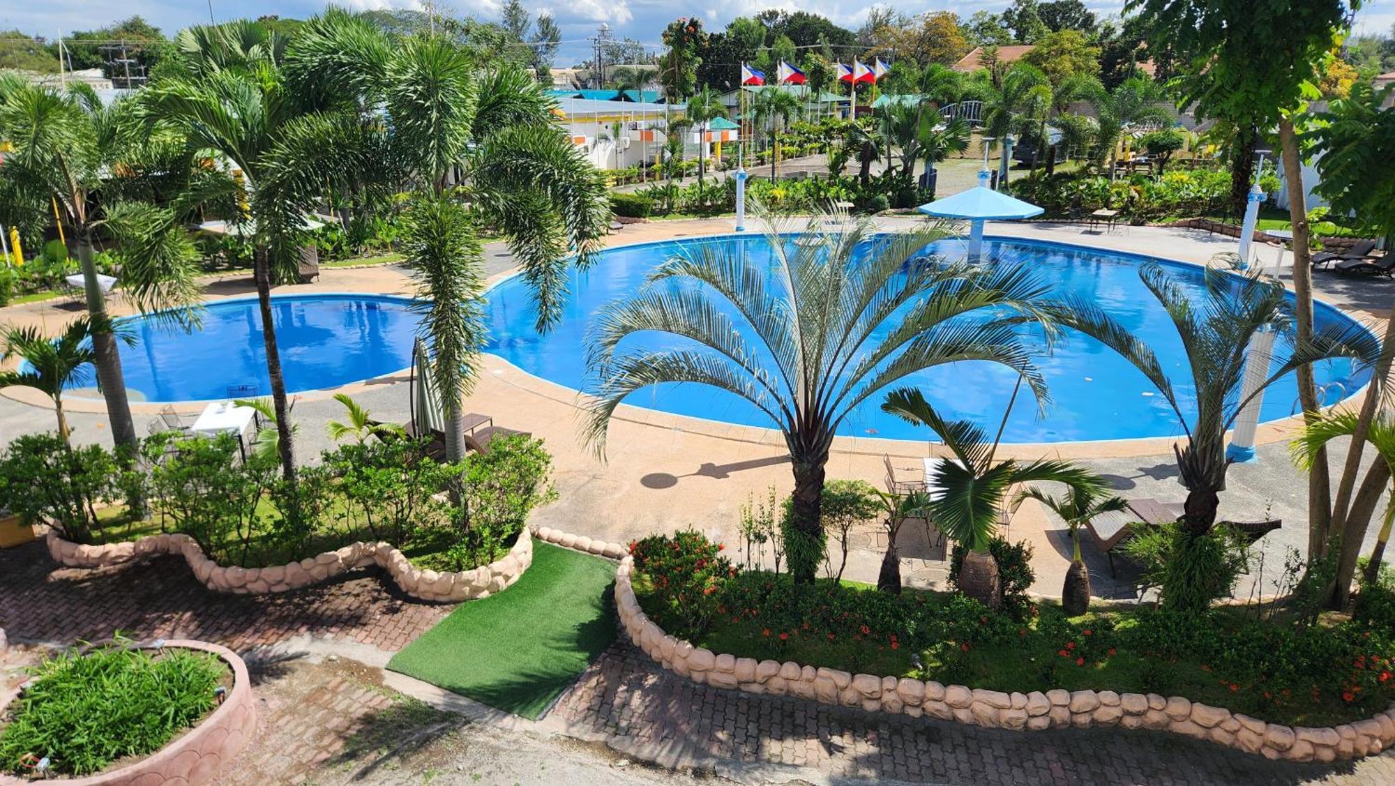 Airport Hotel Clark Clark Freeport Zone Esterno foto
